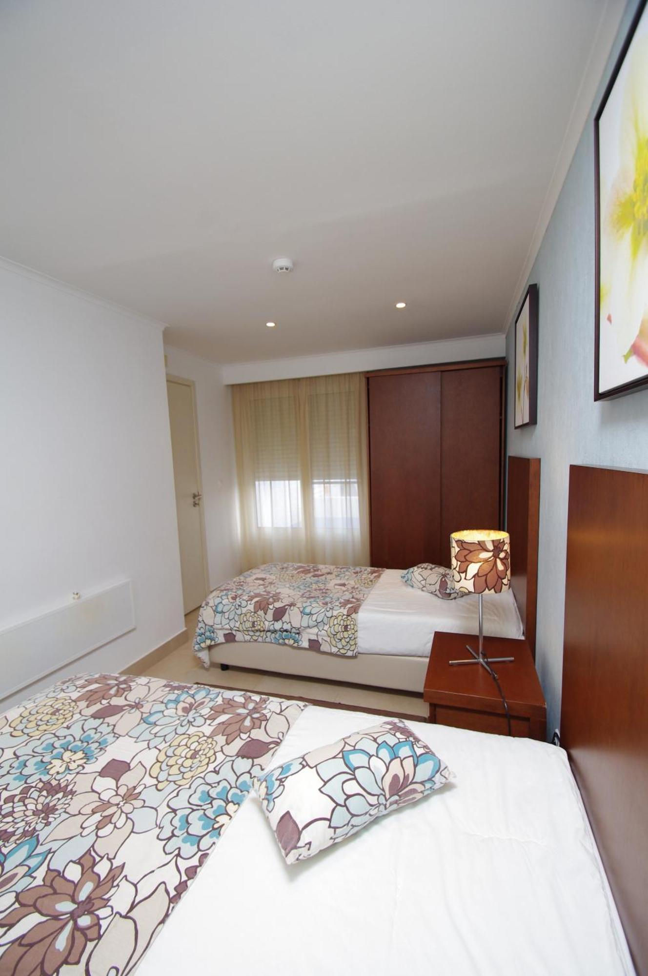 Apartamentos Vila Nova Віла-Нова-де-Мілфонтеш Екстер'єр фото
