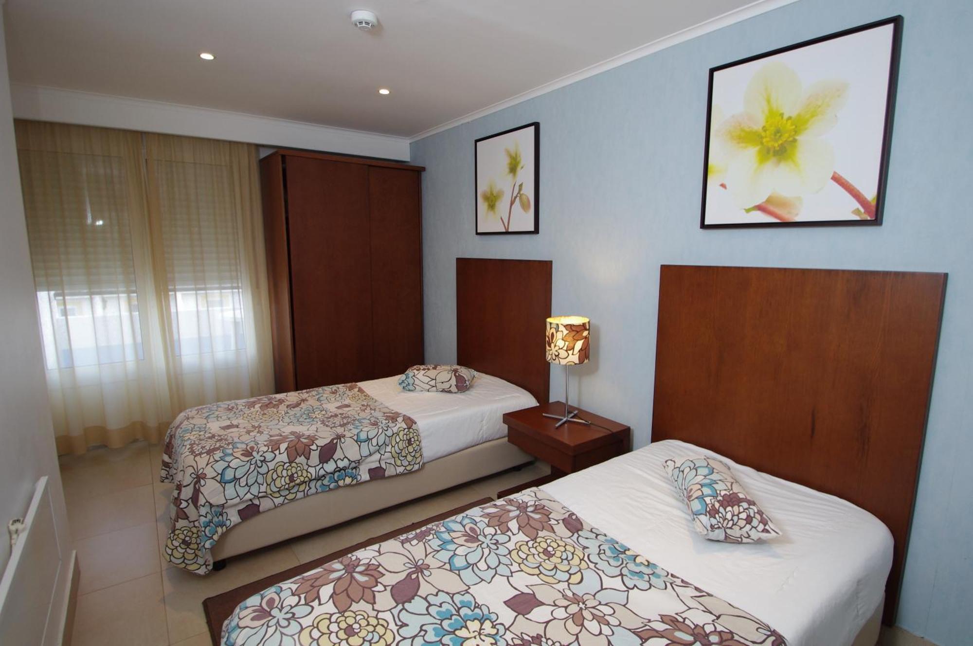 Apartamentos Vila Nova Віла-Нова-де-Мілфонтеш Екстер'єр фото