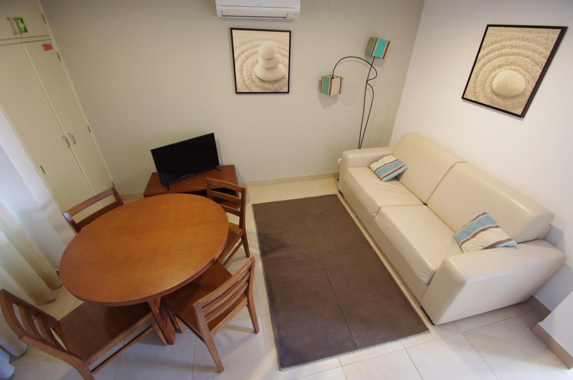 Apartamentos Vila Nova Віла-Нова-де-Мілфонтеш Екстер'єр фото